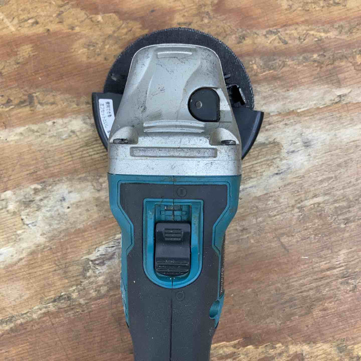 【中古品】☆マキタ(makita) 100mmコードレスディスクグラインダ GA404DZN 18V バッテリー付き【柏店】