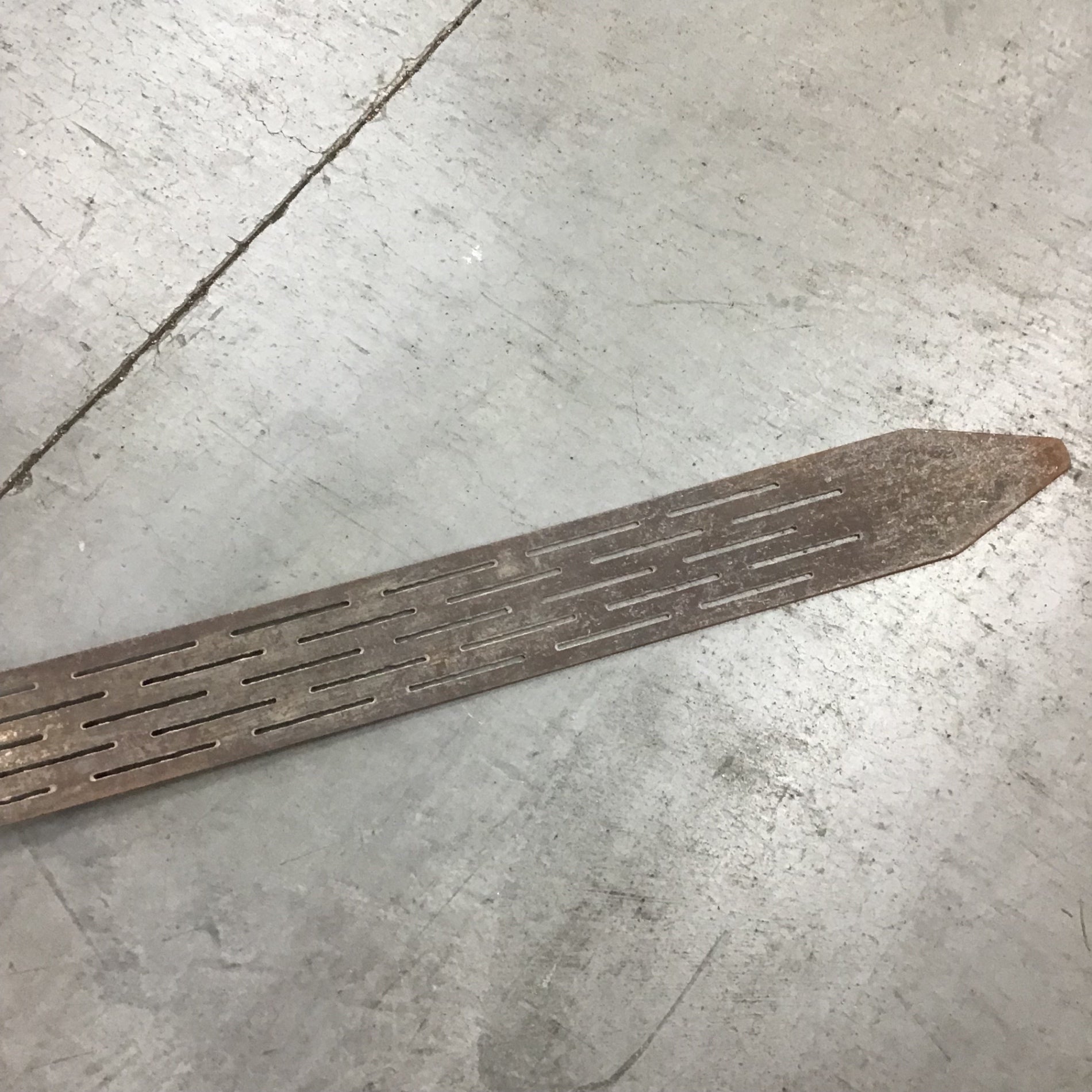 エクセン 軽便パンチ バイブレーター D32DPS 中古品 現状品 ak366 エクセン 軽便パンチ バイブレーター D32DPS 中古品 現状品 ak366