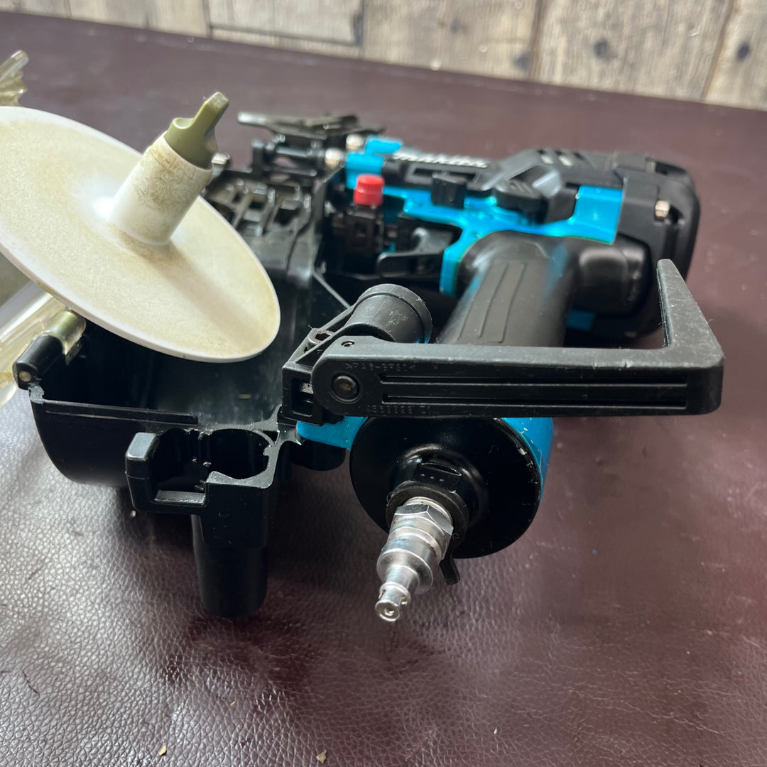 【中古品】 マキタ(makita) 高圧エア釘打ち機 AN534HM 【東大和店】