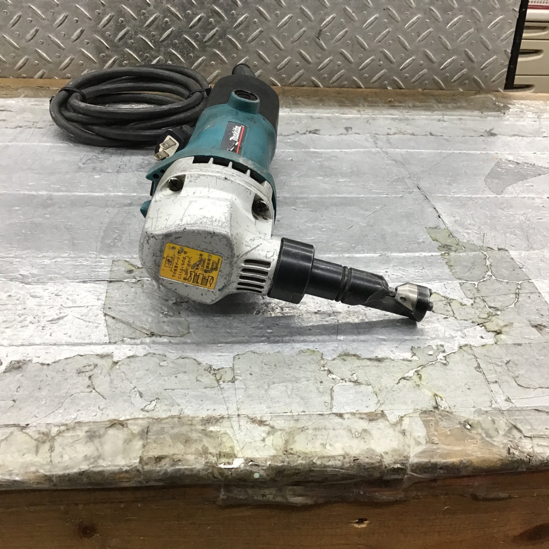 ☆マキタ(makita) ニブラ JN1601【所沢店】 ☆マキタ(makita) ニブラ JN1601【所沢店】 – アクトツールオンライン