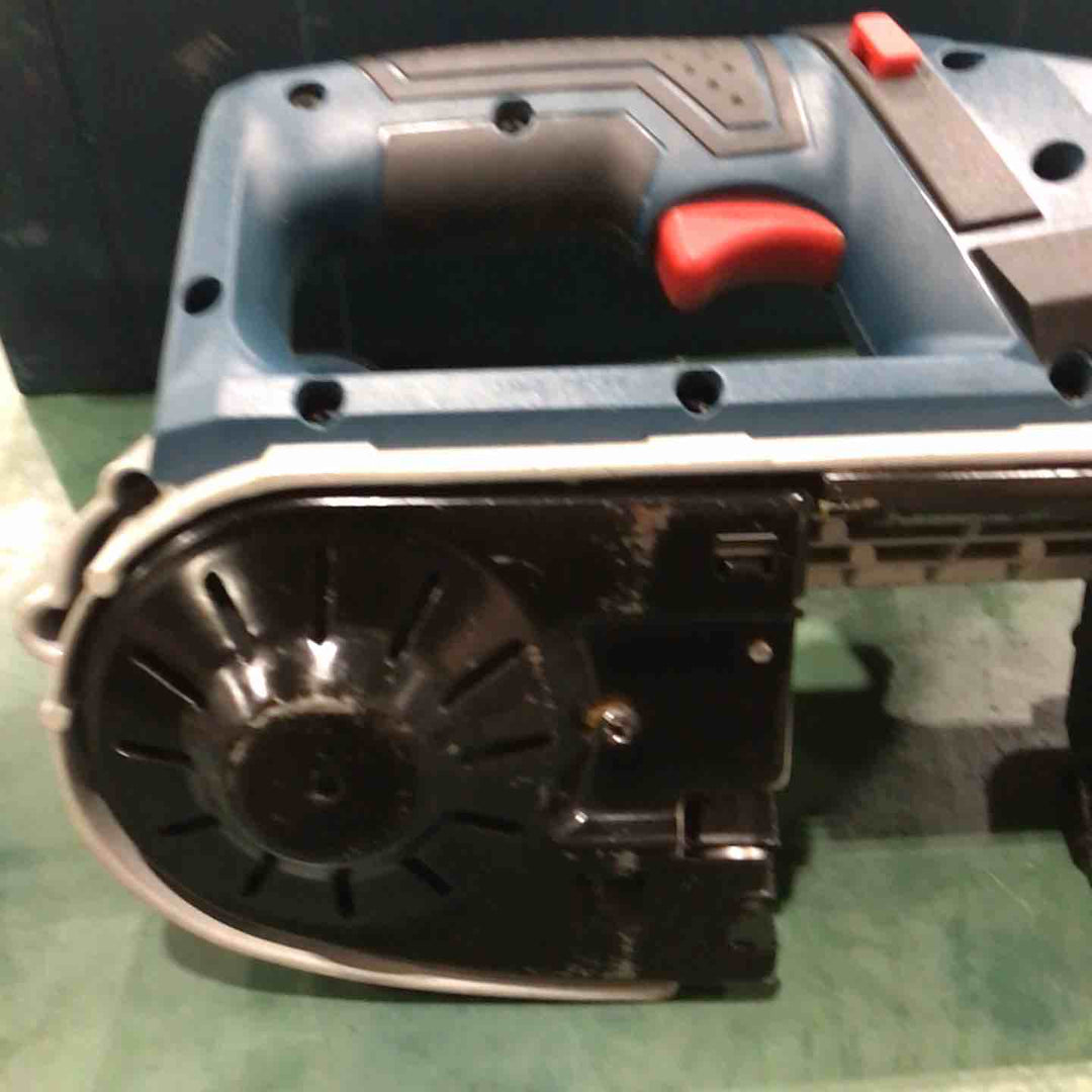 ◇ボッシュ(BOSCH) 18Vバッテリーバンドソー〔GCB18V-LI〕【川口店】