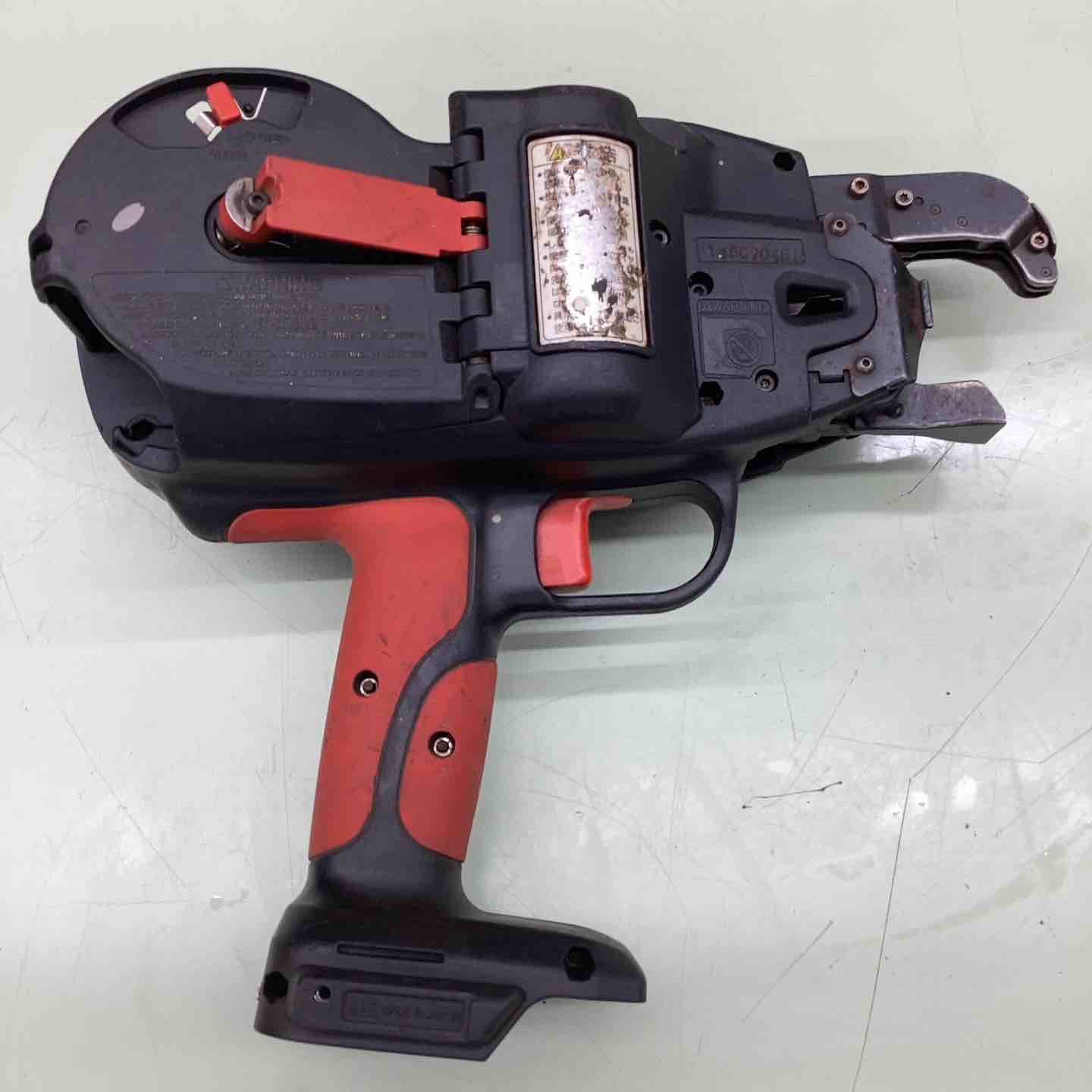 ◇マックス(MAX) 鉄筋結束機 リバータイア RB-399A【越谷店 ◇マックス(MAX) 鉄筋結束機 リバータイア RB-399A【越谷店