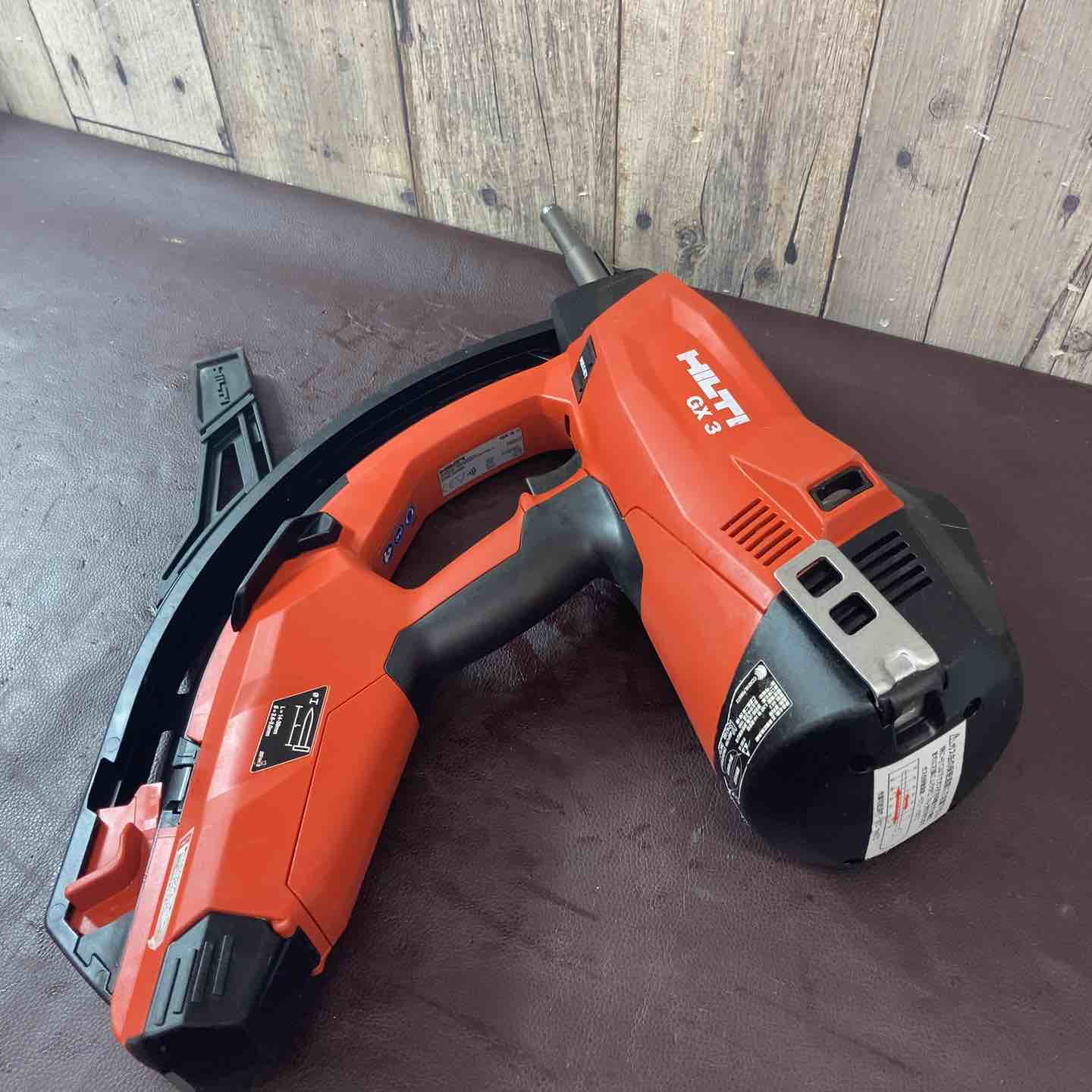 中古品】ヒルティ(Hilti) ガスネイラ GX3 ガス式鋲打機 ガス式ピン打ち