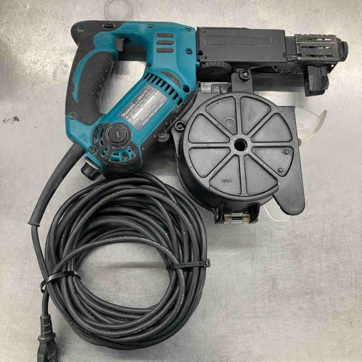 ☆マキタ(makita) オートパックスクリュードライバー 6841R本体のみ【戸田店】