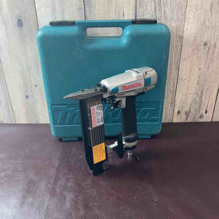 【中古品】 マキタ(makita) 常圧フィニッシュネイラ AF502N 【東大和店】