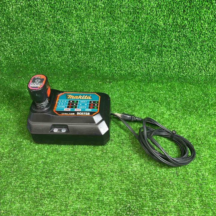 マキタ(makita) コードレスペンインパクトドライバー TD022DZ バッテリー１個+充電器付【藤沢店】