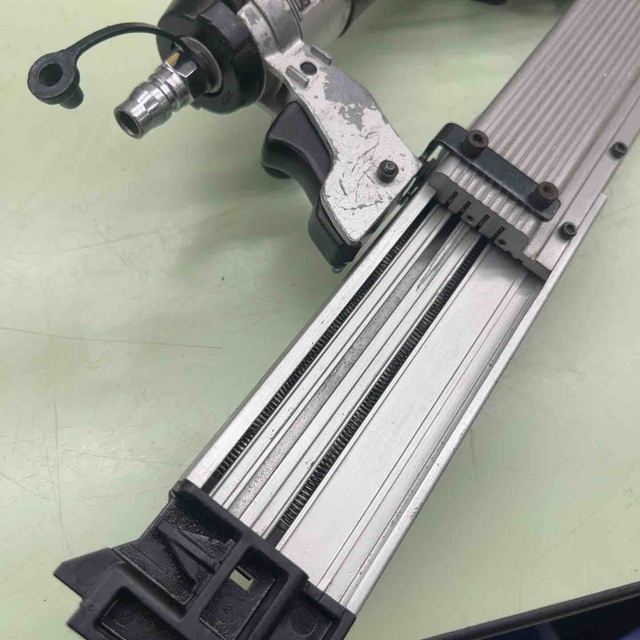 ★マキタ(makita) 常圧ピンネイラ AF351【川口店】