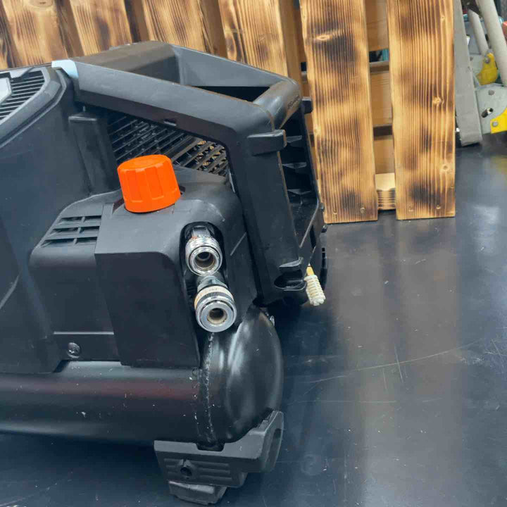 【中古品】 マックス(MAX) エアコンプレッサー AK-HH1310E_ブラック 【藤沢店】