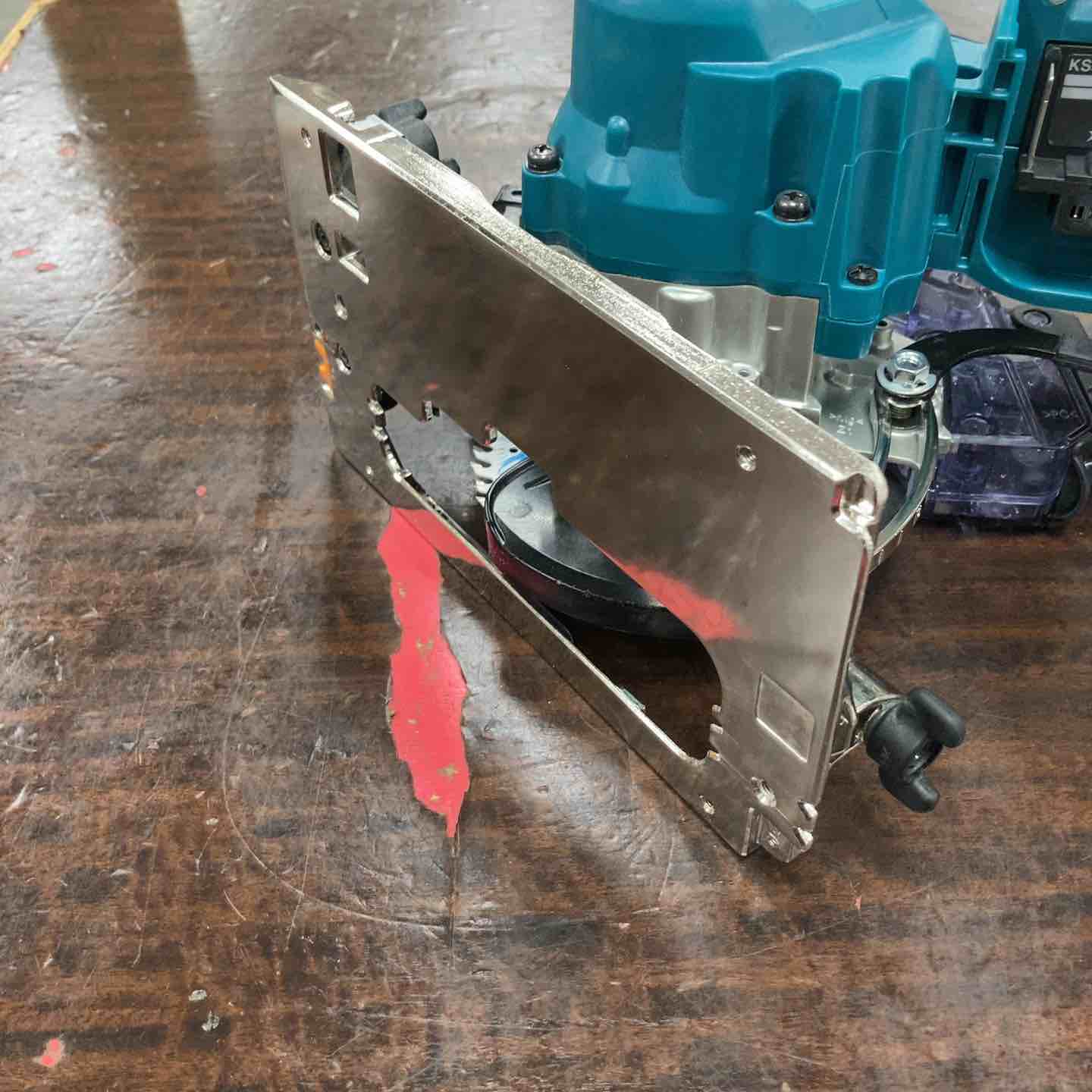 ☆マキタ(makita) 18V 125mmコードレス丸ノコ KS515DZ(本体のみ)【川崎