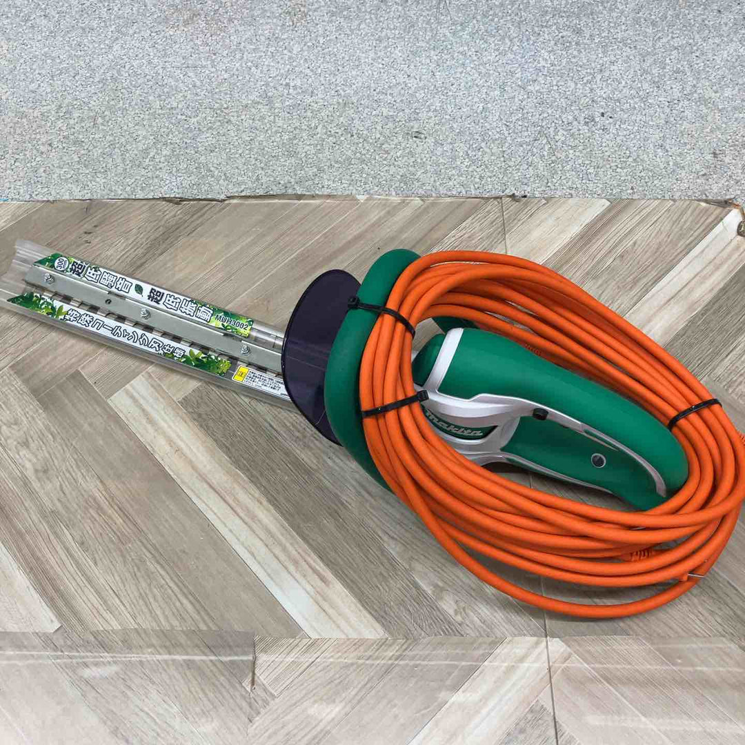 ◇マキタ(makita) 生垣バリカン 刈込幅300mm MUH3002【八潮店】