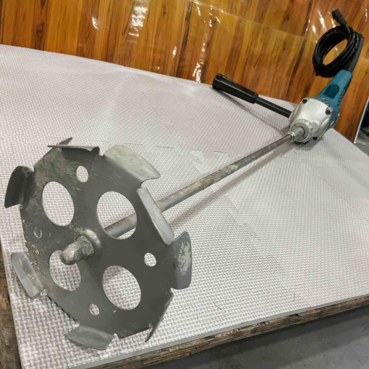 【現状品】☆マキタ(makita) コンクリートかくはん機 UT1305 保証なし【川口店】