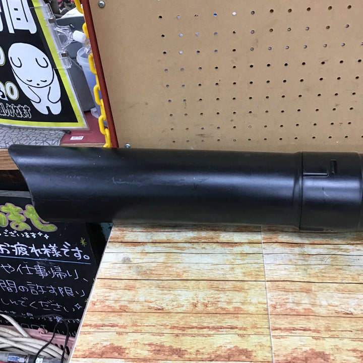 〇マキタ(makita) コードレスブロワ(バキュームキット付) MUB363DZV【川崎店】