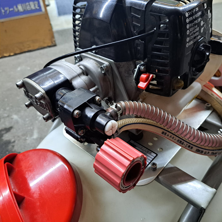【中古・店頭受取り限定】 工進 2サイクル エンジン式 噴霧器 25Lタンクキャリー 1連ピストン ES-25T 【桶川店】