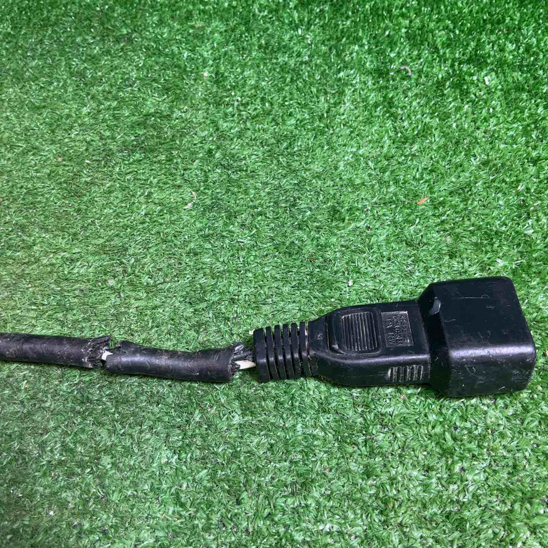 マキタ(makita) 防じん丸のこ KS5200FX【藤沢店】