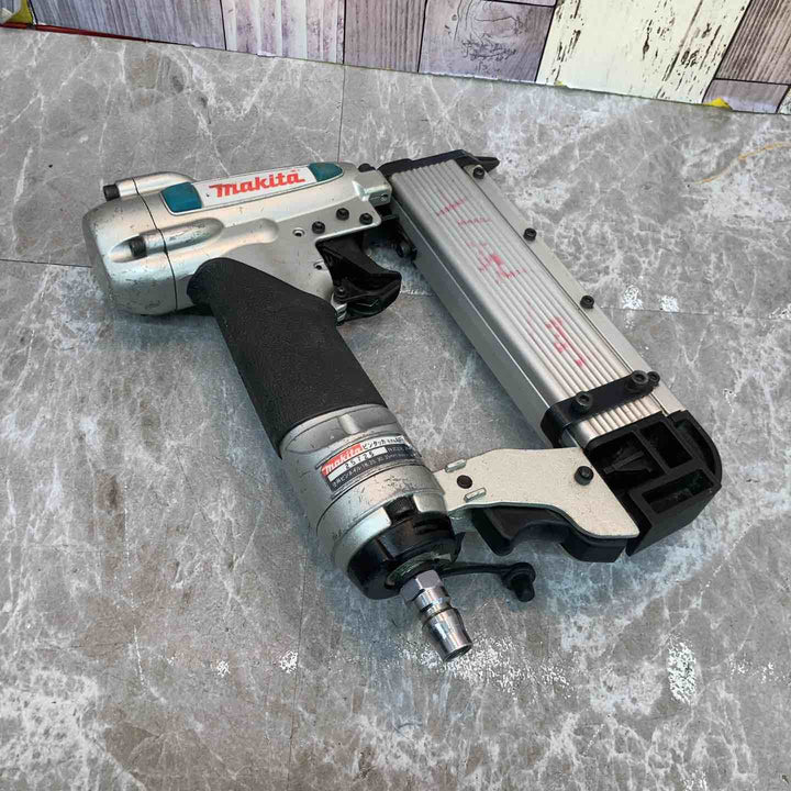 ★マキタ(makita) 常圧ピンネイラ AF351【八潮店】