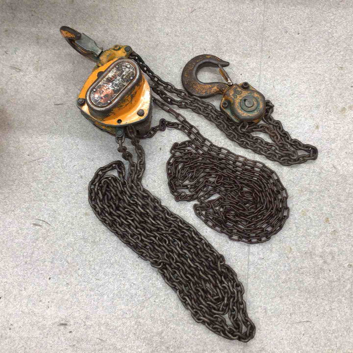 【中古品】◇キトー(KITO) チェーンブロック M3形 3t CB030【八潮店】
