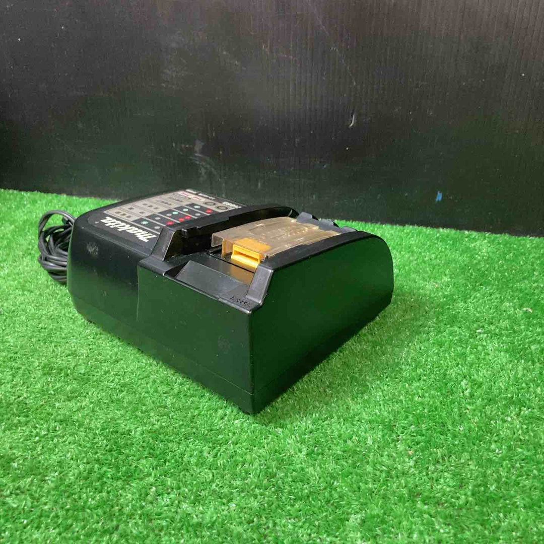 ★マキタ(makita) コードレスインパクトドライバー TD134DX2 14.4Vバッテリー2個付き【岩槻店】