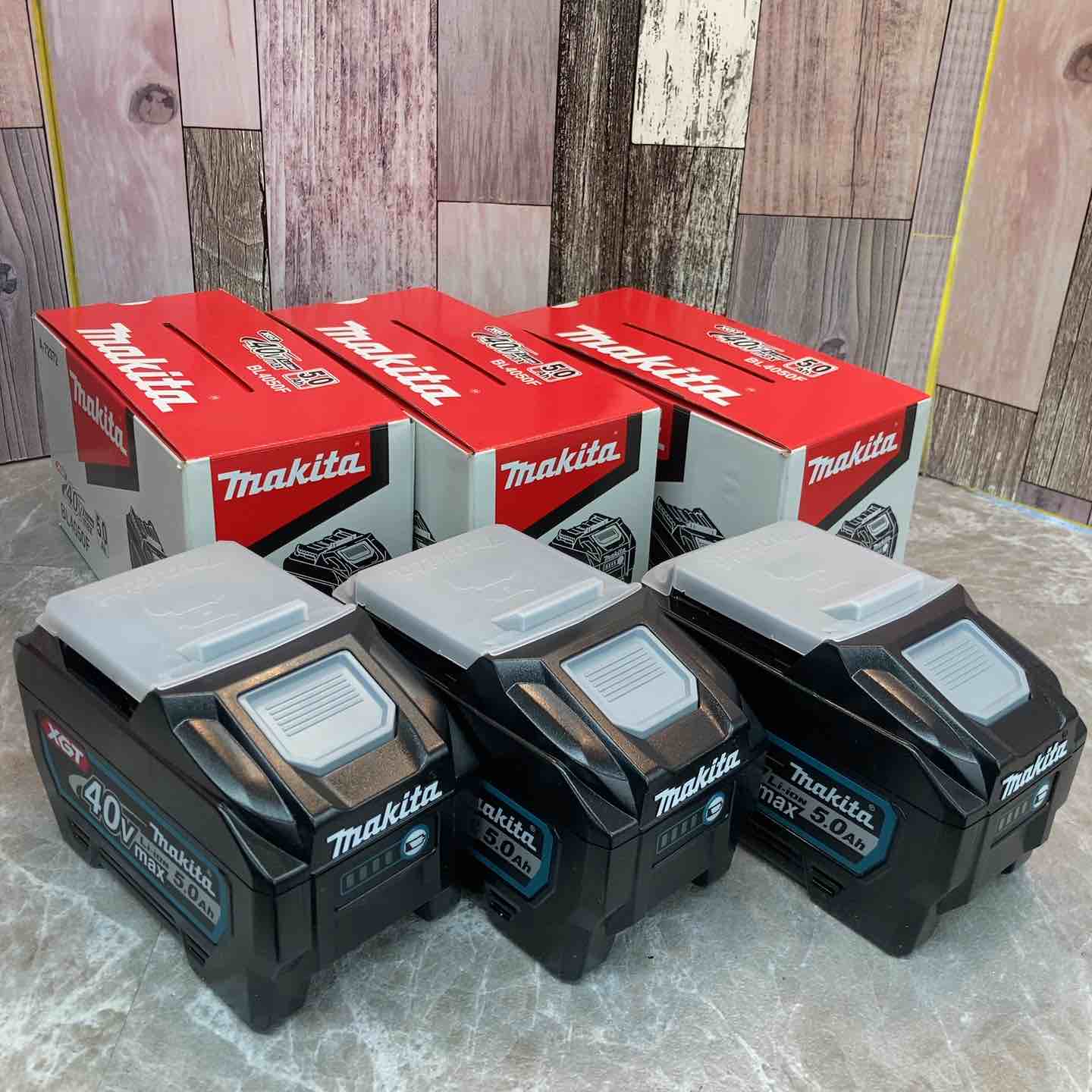 makita 40V 5.0Ah リチウム バッテリー BL4050F 動作品 純正 蓄電池 