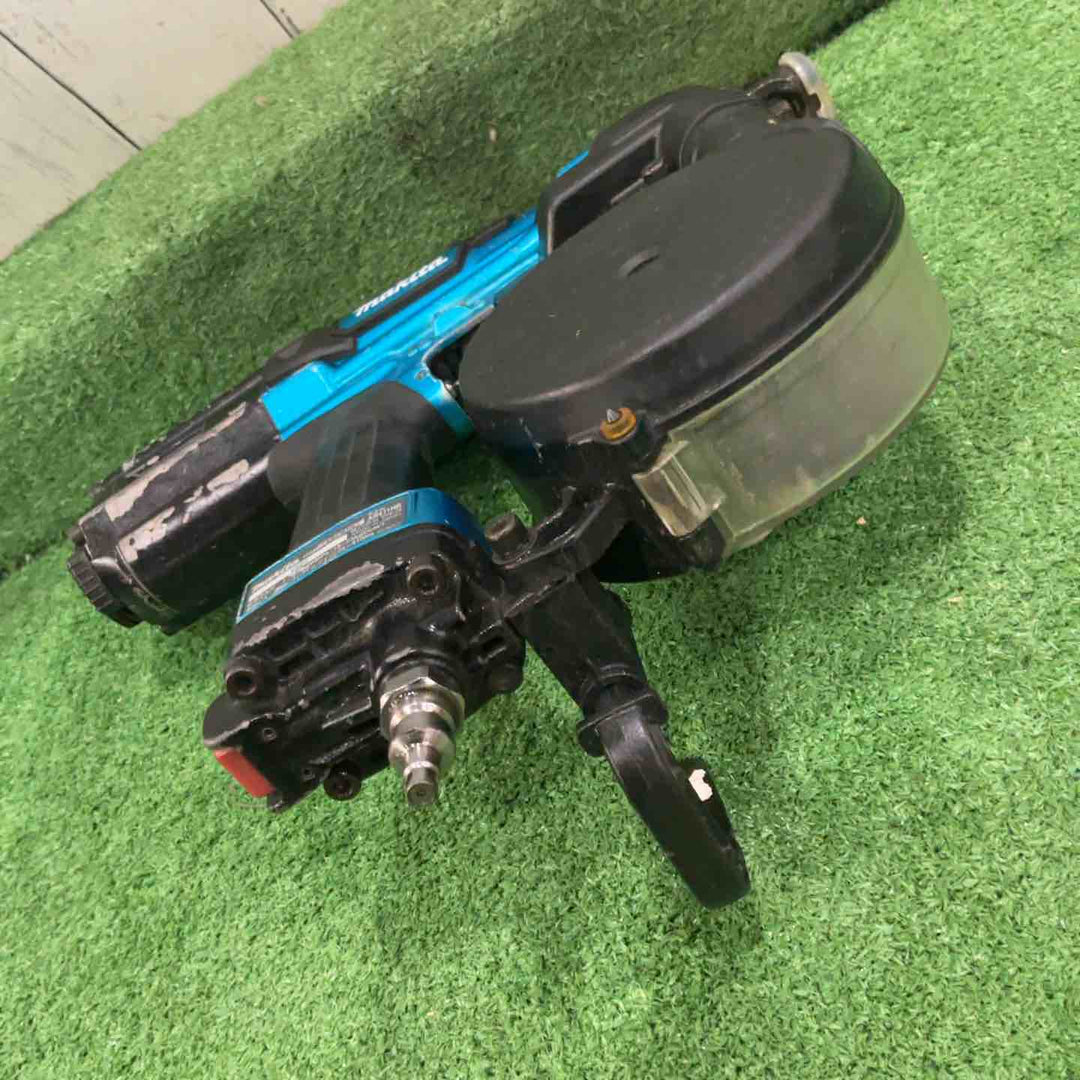 ★マキタ(makita) 高圧エアネジ打ち機 AR411HRM 動作確認済【川口店】