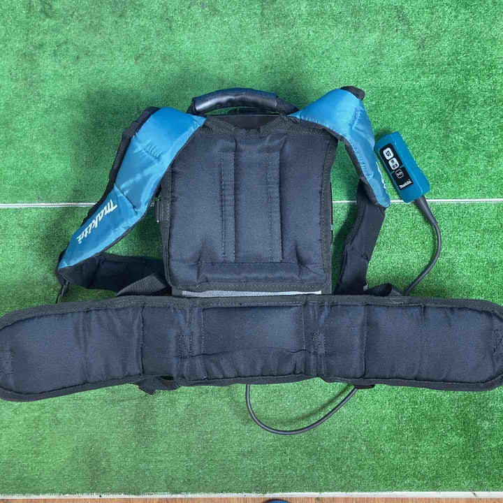 ☆マキタ(makita) コードレス背負い集じん機 VC260DZ【岩槻店】