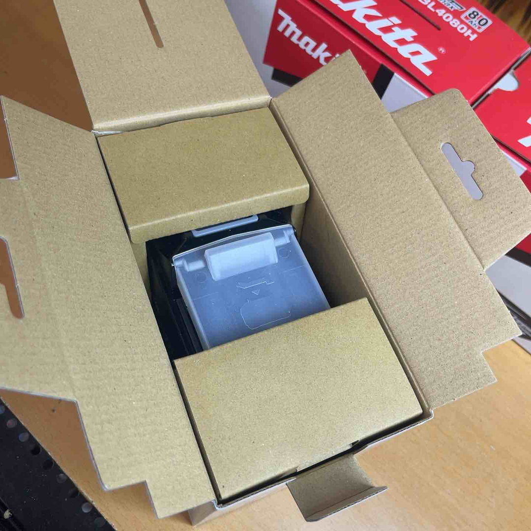 大放出♪マキタ(makita) リチウムイオンバッテリー 40Vmax/8.0Ah BL4080H　３個セット♪【越谷店】