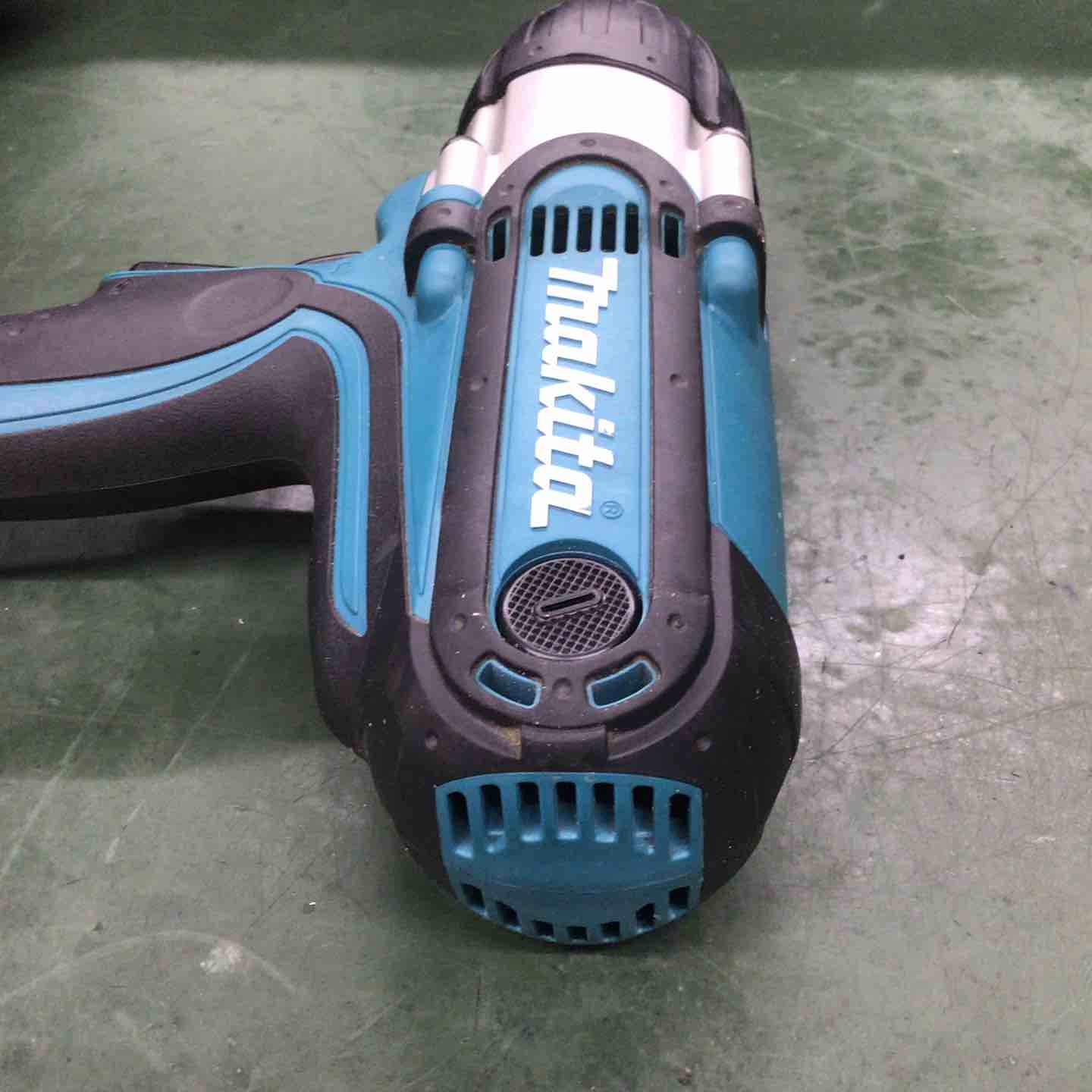 ☆マキタ(makita) コードレスインパクトレンチ TW450DZ【戸田店