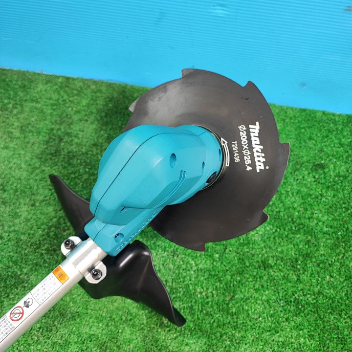 【店頭受取り限定】◇マキタ(Makita) 200mm充電式草刈機 金属刃 18V3Ah バッテリ・充電器付 MUR194DWF【岩槻店】