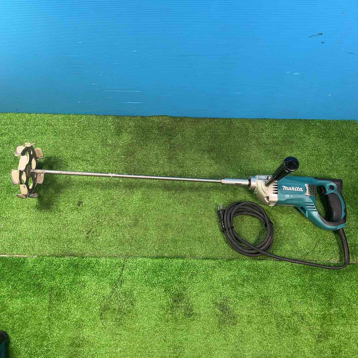☆マキタ(makita) コンクリートかくはん機 UT1305【岩槻店】 ☆マキタ(makita) コンクリートかくはん機 UT1305【岩槻店】 – アクト