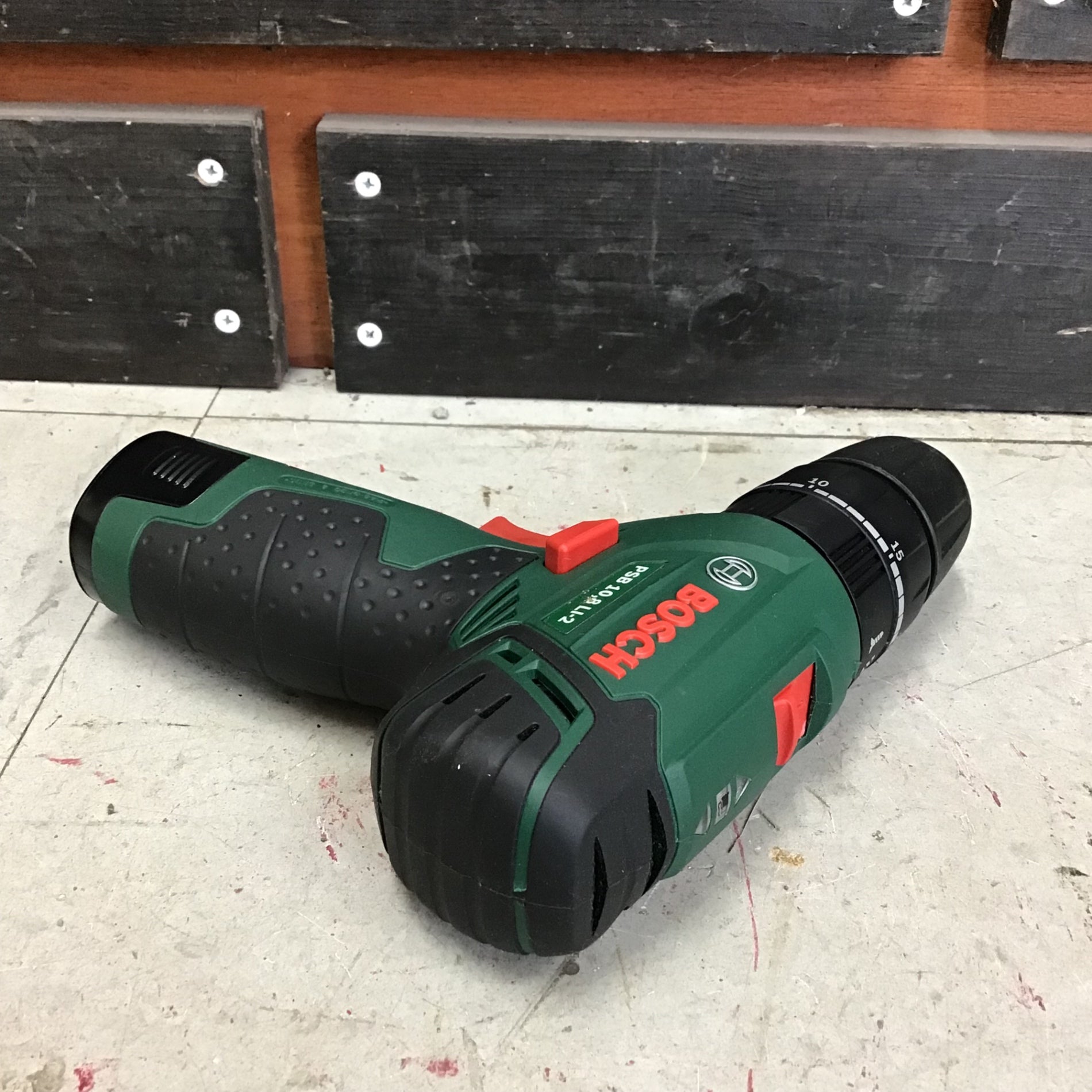 中古品】 ボッシュ/BOSCH コードレスドリルドライバ PSB10.8Li-2