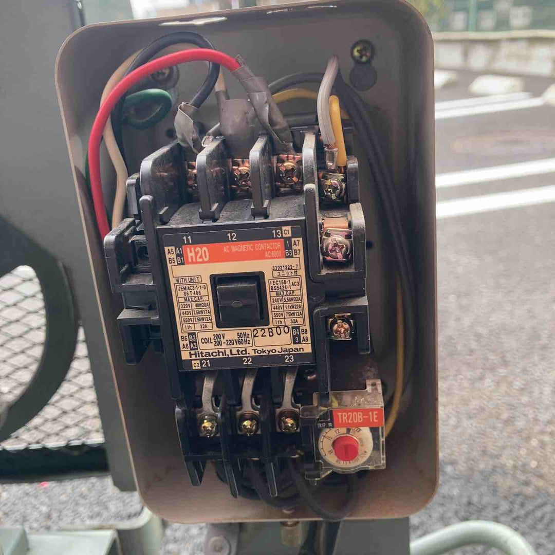 【店頭受取り限定】日立 コンプレッサー 3.7P-9.5VP5 ベビコン 圧力開閉器式【川越店】