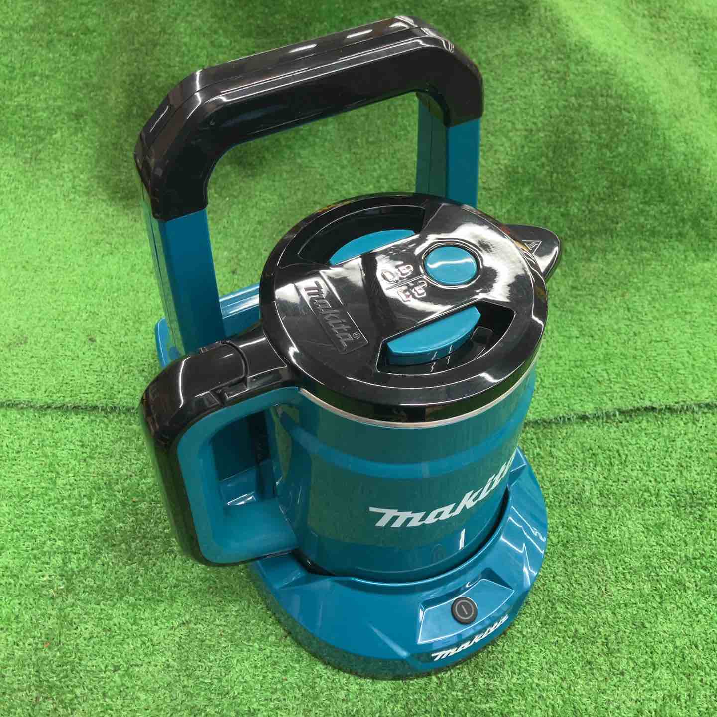 【中古美品】 マキタ/makita コードレスケトル・KT001GZ 【桶川店】 中古美品】 マキタ/makita コードレスケトル・KT001GZ 【桶川店