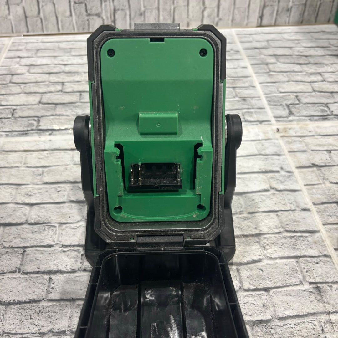 ○HiKOKI(ハイコーキ) 18V コードレス LED ワークライト ダイヤル式調光機能付き UB18DB(NN) 36V2.5Ahバッテリー付き【川口店】