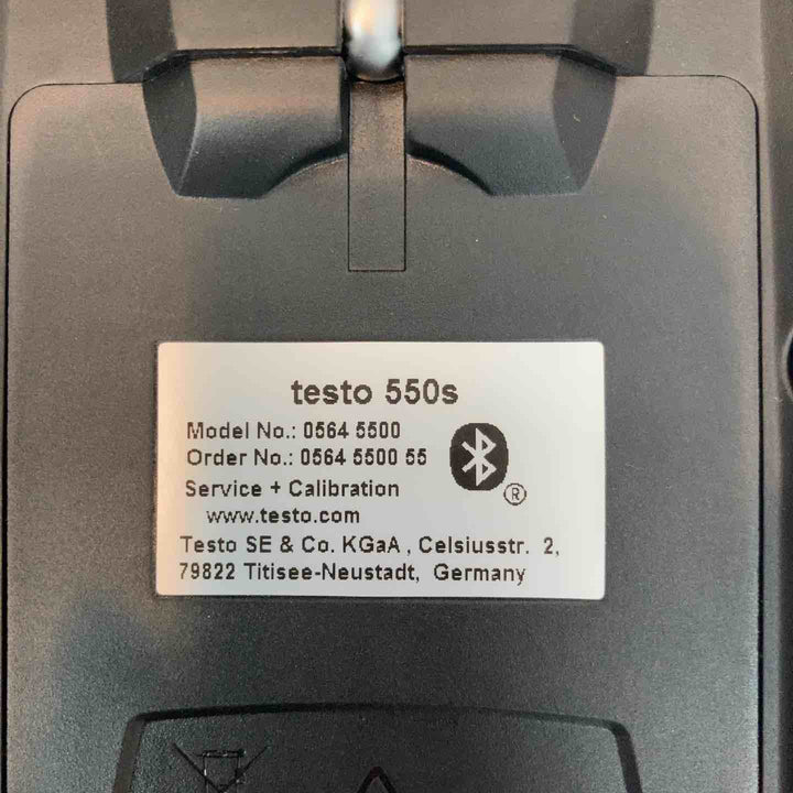 testo テストー デジタルマニホールド 550s ホース付き【八潮店】