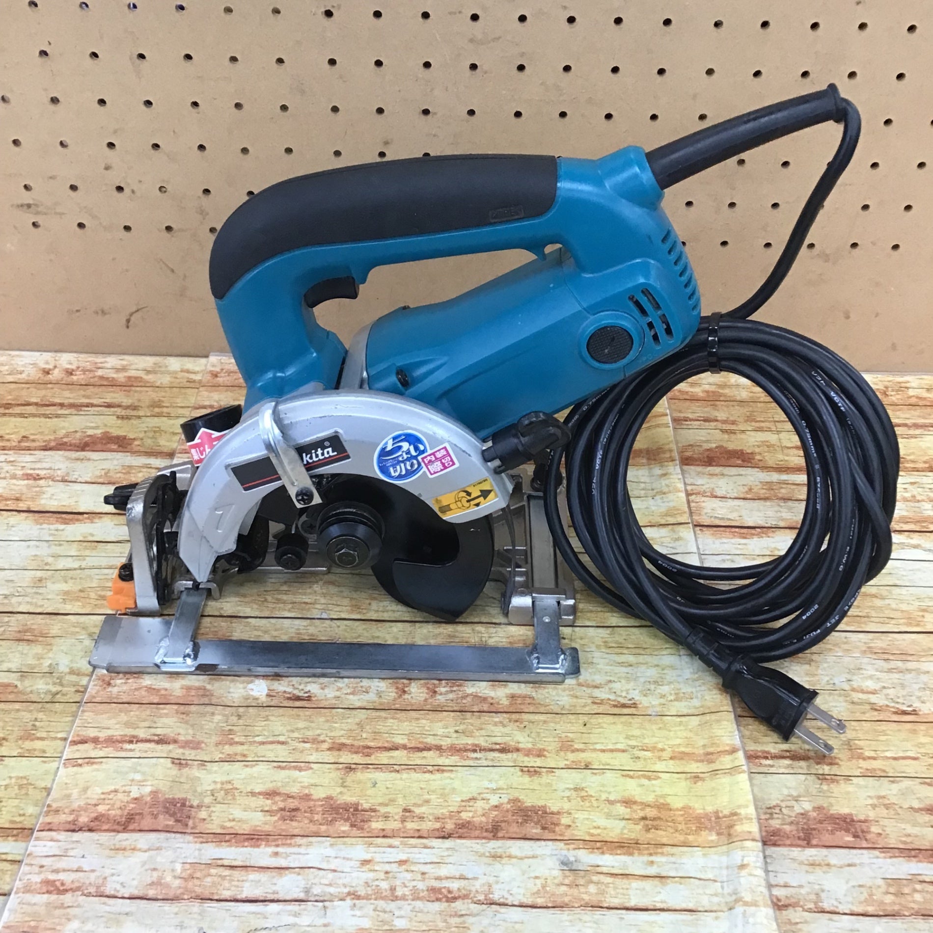 マキタ(makita) 内装マルノコ 5240L【川崎店】 マキタ(makita) 内装マルノコ 5240L【川崎店】 – アクトツール