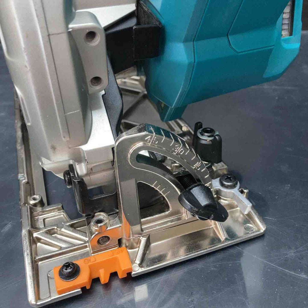 ★マキタ(makita) コードレス丸のこ HS610DRGX【川越店】