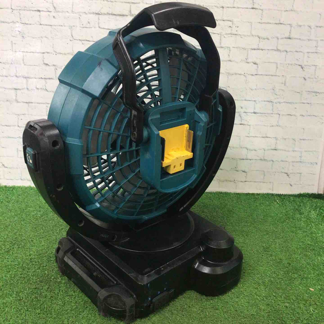 ★マキタ(makita) コードレスファン CF102DZ(本体のみ)【町田店】