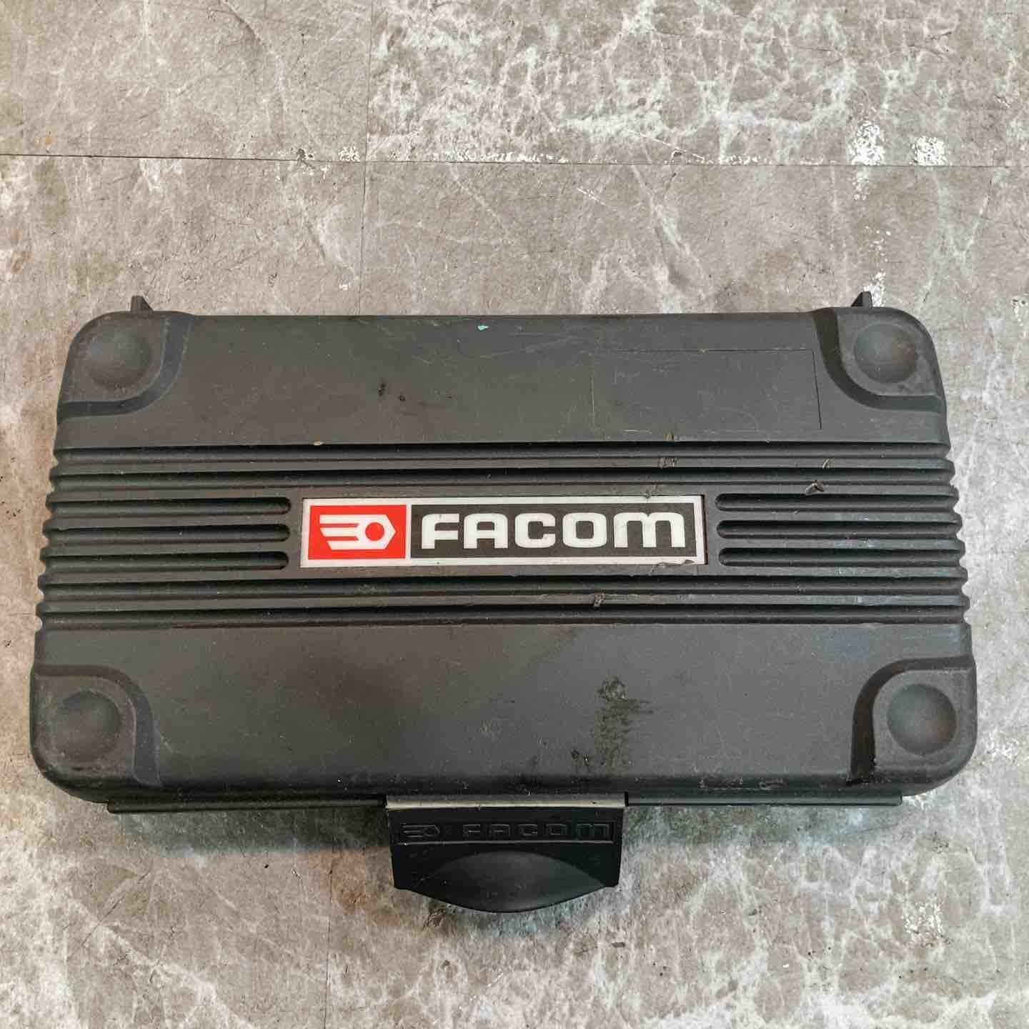 FACOM ファコム ラチェット ソケット セット ケース付き【八潮店