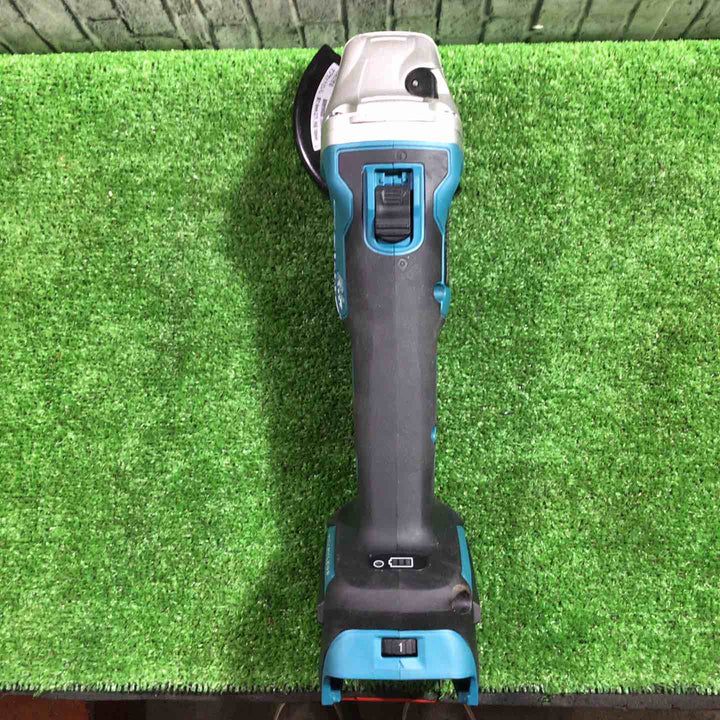 ★マキタ(makita) 100mmコードレスディスクグラインダ GA412DZ【川口店】