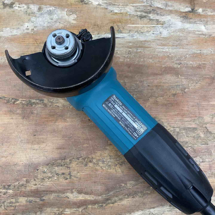 ☆マキタ(makita) 100mmディスクグラインダ GA4032 低速高トルク型【柏店】