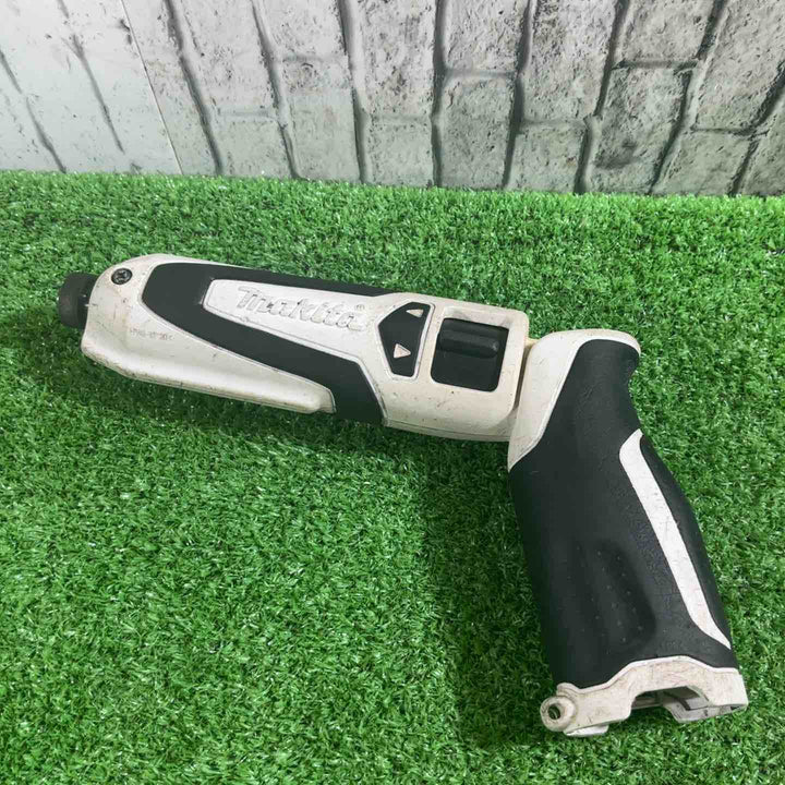☆マキタ(makita) コードレスペンインパクトドライバ TD021DSW 7.2V フルセット 動作確認済【川口店】