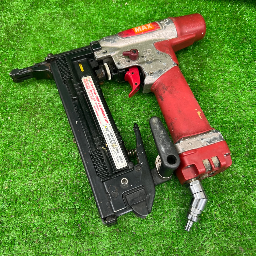 〇マックス(MAX) 高圧フロアタッカ HA-38F1/438MAフロア 4MA【桶川店  