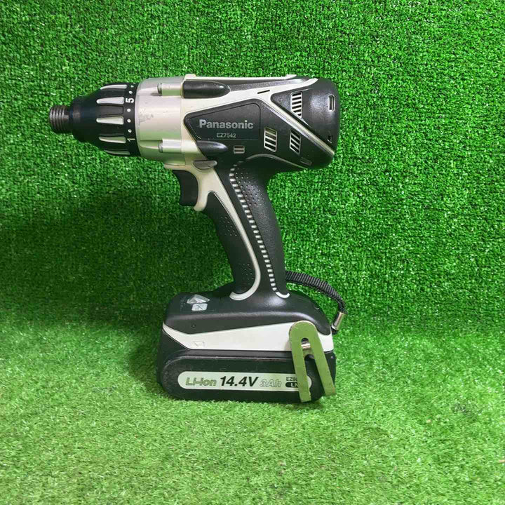 【中古品】 パナソニック(Panasonic) コードレスマルチインパクトドライバー EZ7542LN2S-B 【藤沢店】