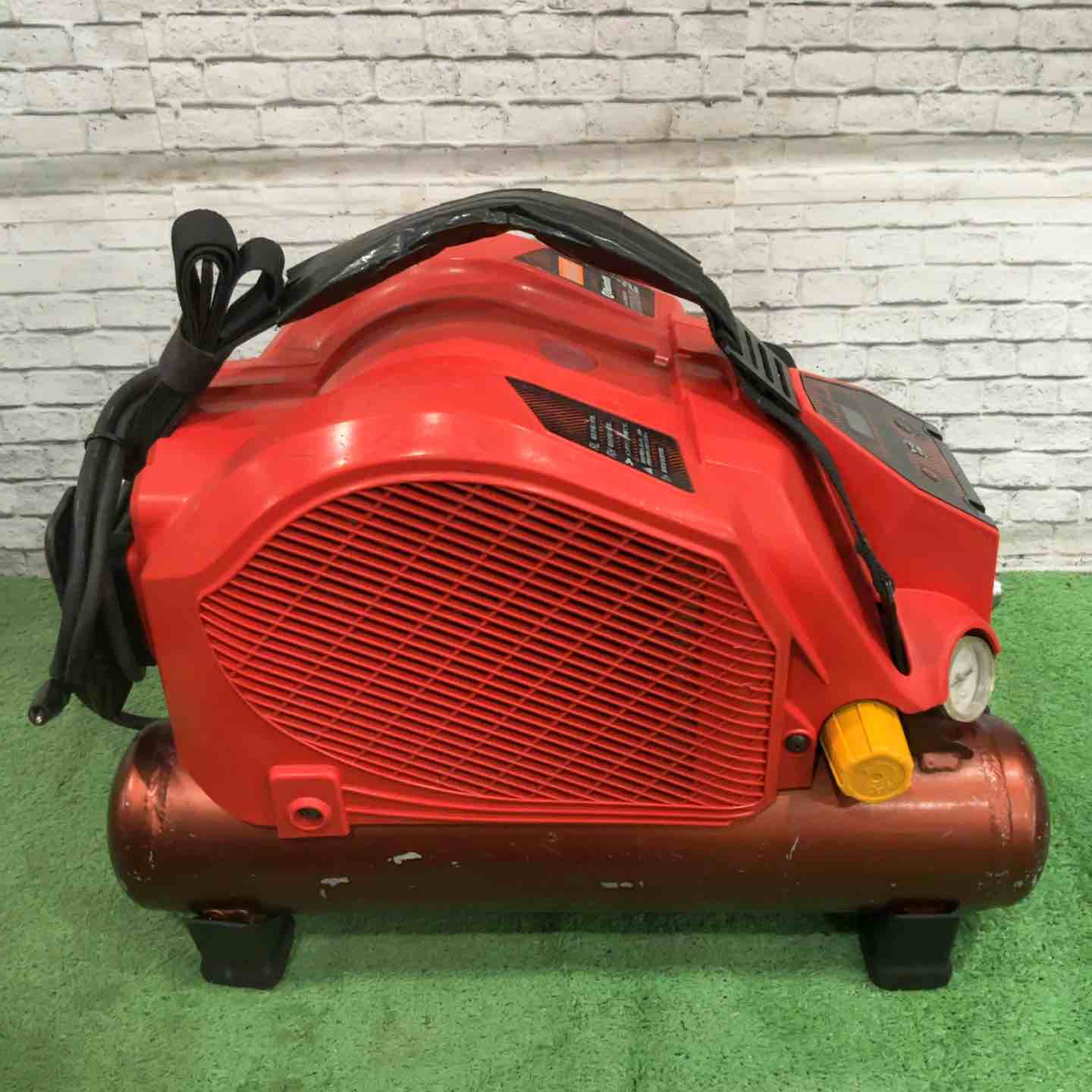 ☆マックス(MAX) エアコンプレッサー AK-HL1110E2【川口店】 – アクト