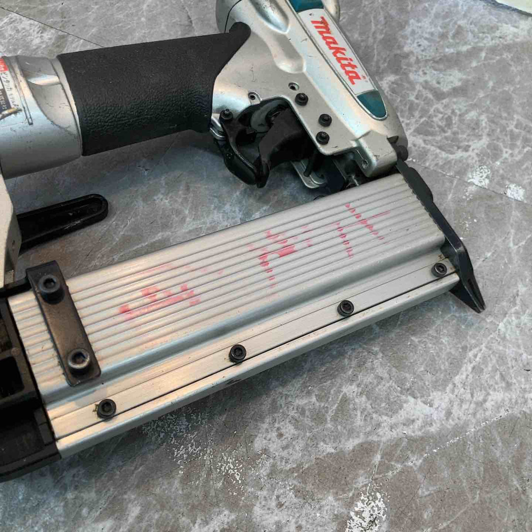★マキタ(makita) 常圧ピンネイラ AF351【八潮店】