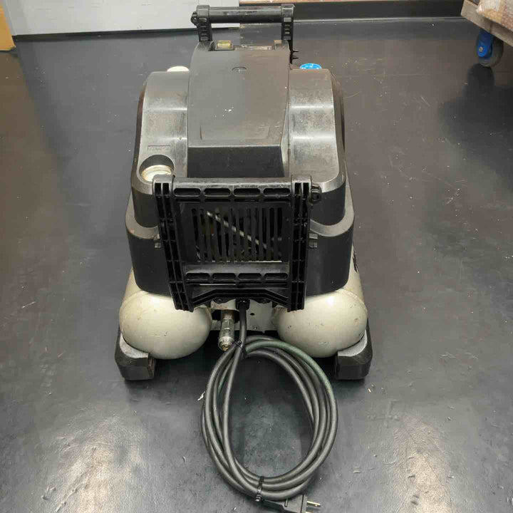 マキタ(makita) エアコンプレッサー AC460XL【藤沢店】