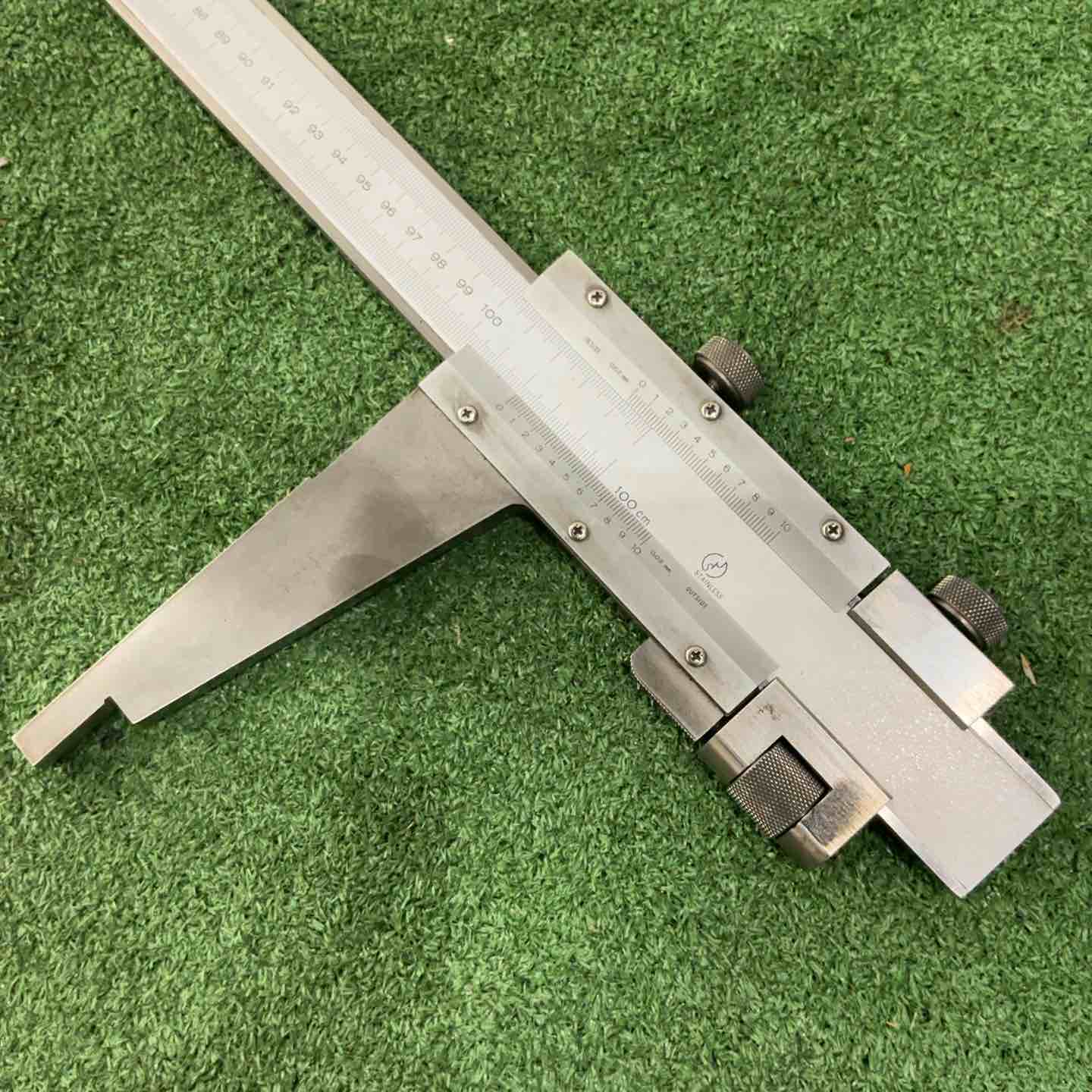 店頭受取り限定】ミツトヨ ノギス 100㎝ (1000㎜)【川口店】 – アクト