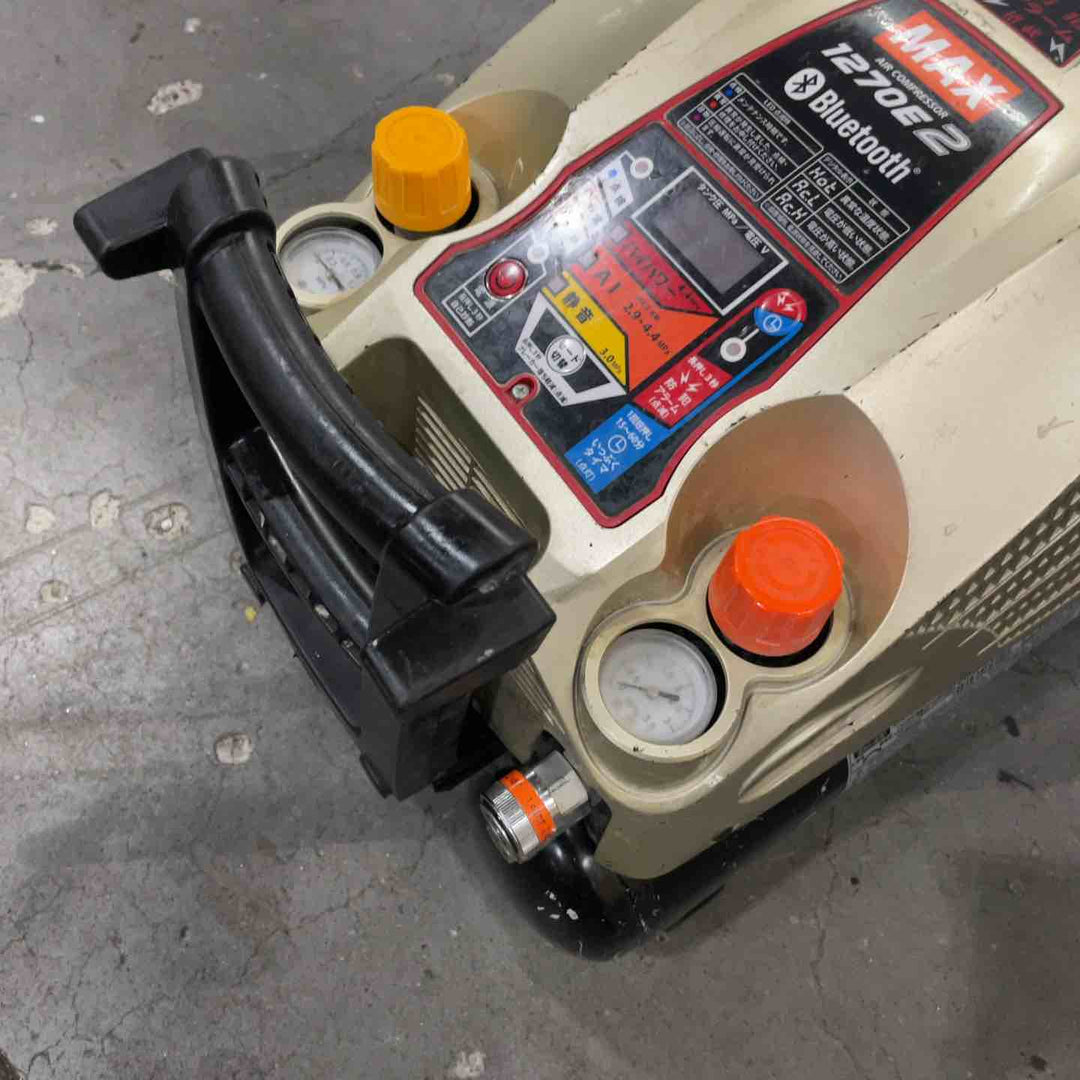 【ジャンク品】マックス(MAX) エアコンプレッサー AK-HL1270E2_ゴールド 保証なし ジャンク品 圧縮不良 通電確認済み【川口店】