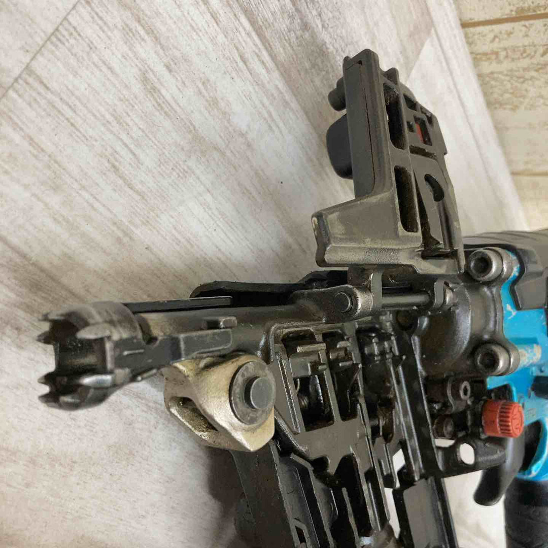 ★マキタ(makita) 高圧エア釘打ち機 AN633HM【柏店】