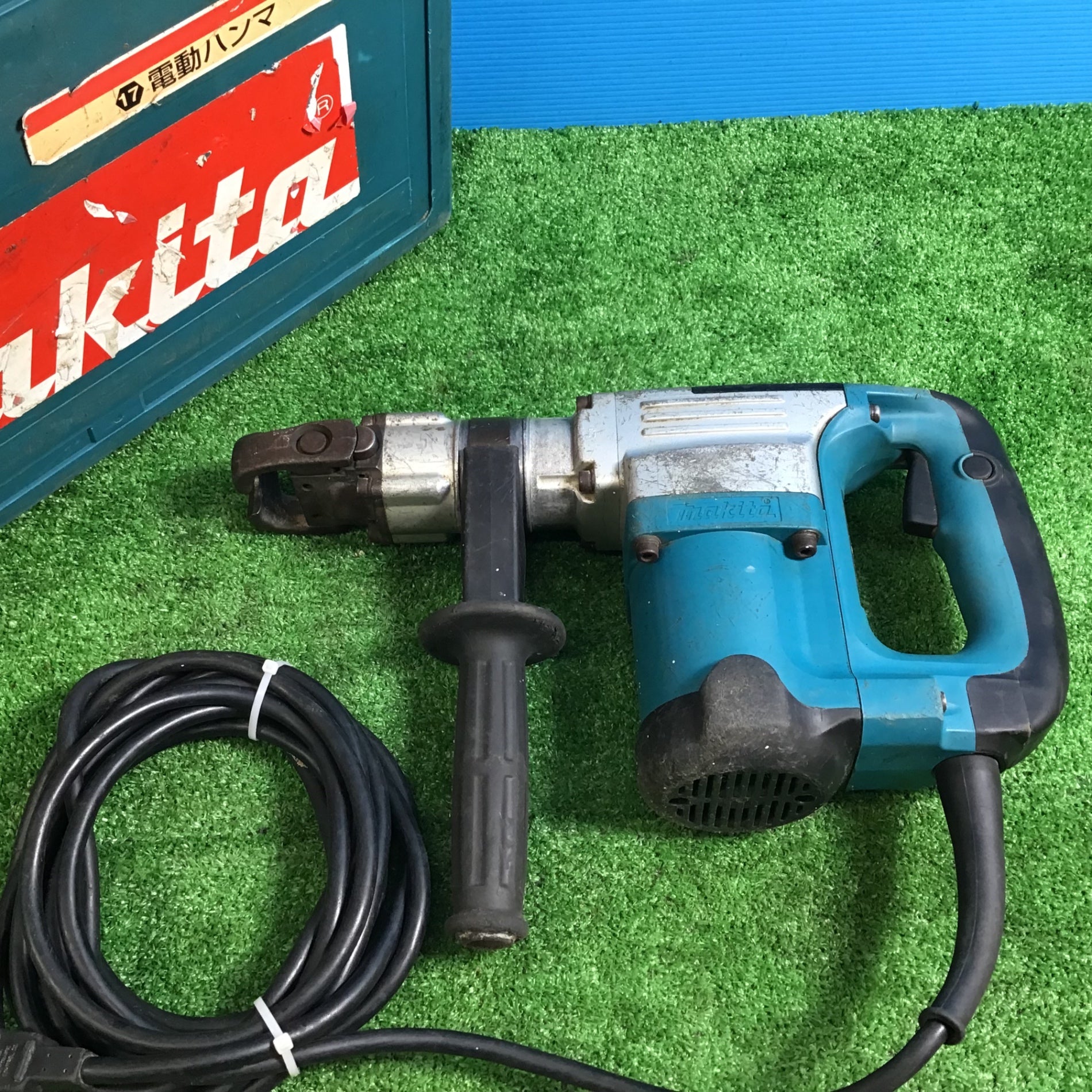 ☆マキタ(makita) 電動ハンマ HM0830【岩槻店】 – アクトツールオンラインショップ