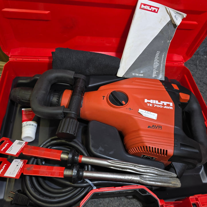 【中古品】ヒルティ(HILTI) 電動ハンマ TE700-AVR【桶川店】